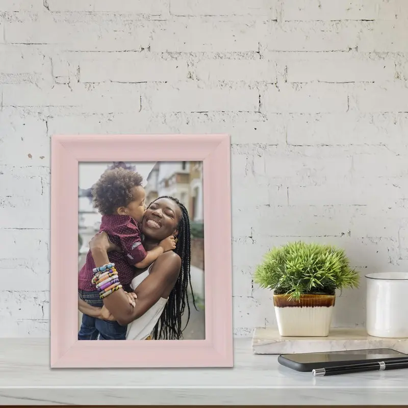 

Розовая фоторамка Ньюпорт