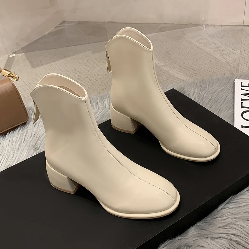 

Round Head Small Short Boots for Women In Autumn and Winter New Large Fashion Thick Heel, Back Zipper, Thin Women's Boots