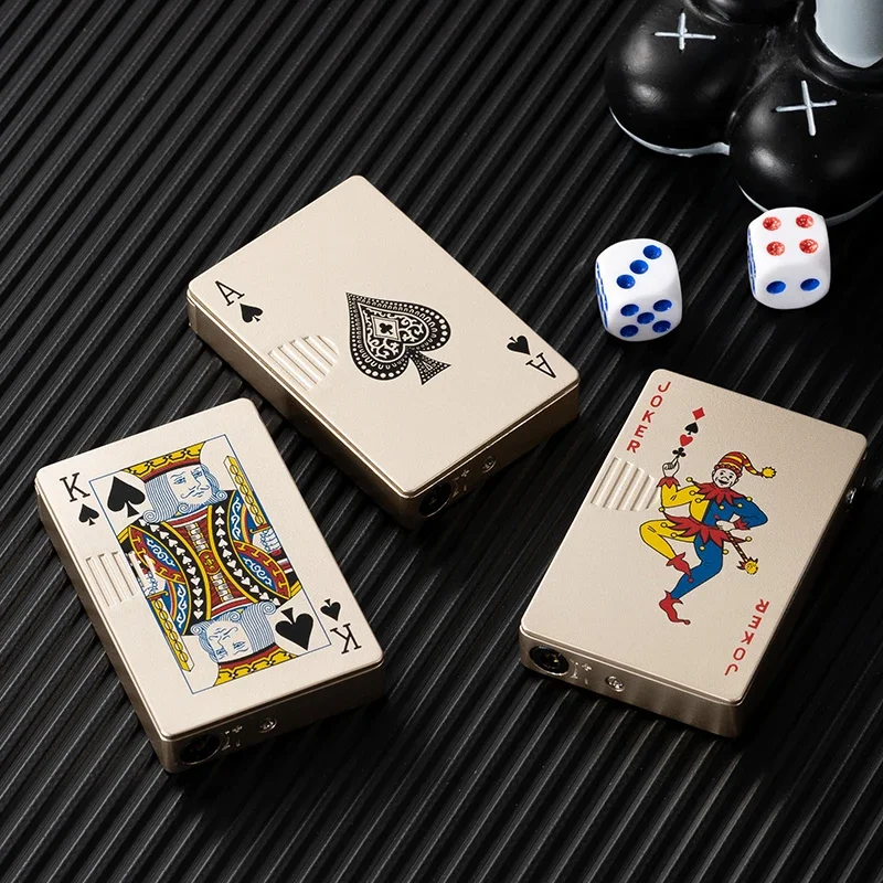 Creativo personalizzato Lightemitting accendino carte da gioco da uomo gadget butano interessante accendino regalo carino accessori per fumatori