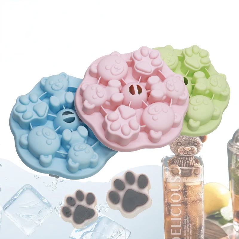 

Silicone Bear Dog Claw Ice Tray with Cover Ice Mold Ice Maker 6 Grids Ice Cube Mold for Whiskey Cocktail Kitchen Gadgets