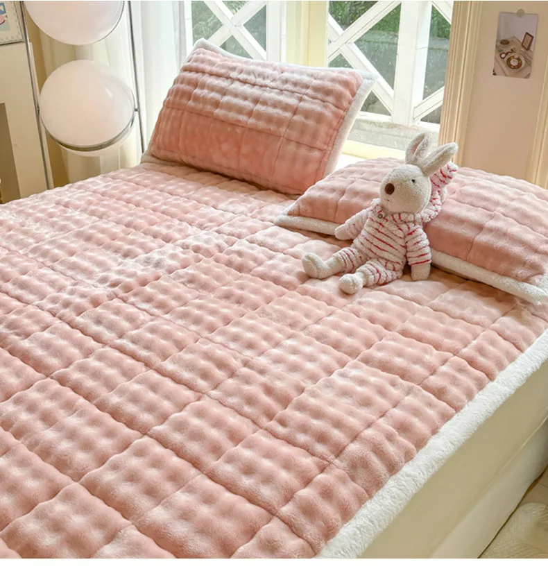 Description Picture 6 of itemQuilted Thicken Mattress Student College Bunk Sleeping Mat Bedsheet 90/150cm Single Double Folding Sheet Bed Protection Pad