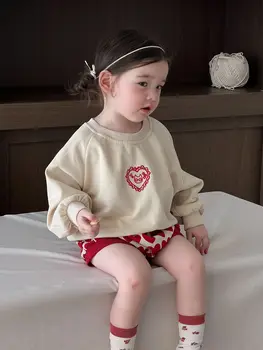 2025 Autumn New Baby Girl Cute Heart Print Clothes Set Toddler Cotton Sweatshirt + Heart Shorts 2pcs Suit Infant Girl Outfits
