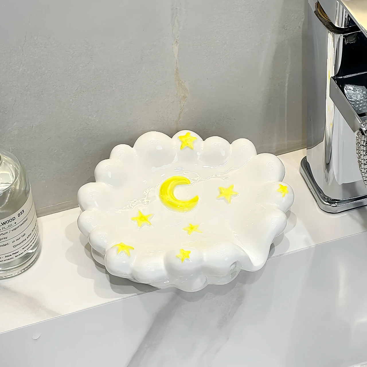 Creative Ceramic Soap Box, Light luxury Star Moon Pattern Soap Dishes Home Bathroom Kitchen Supplies, Bathroom storage rack, 1Pc