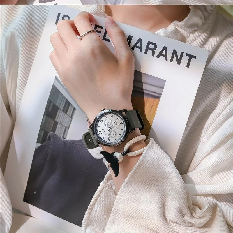 Men's and women's watches, simple couple style, personalized, sporty and versatile