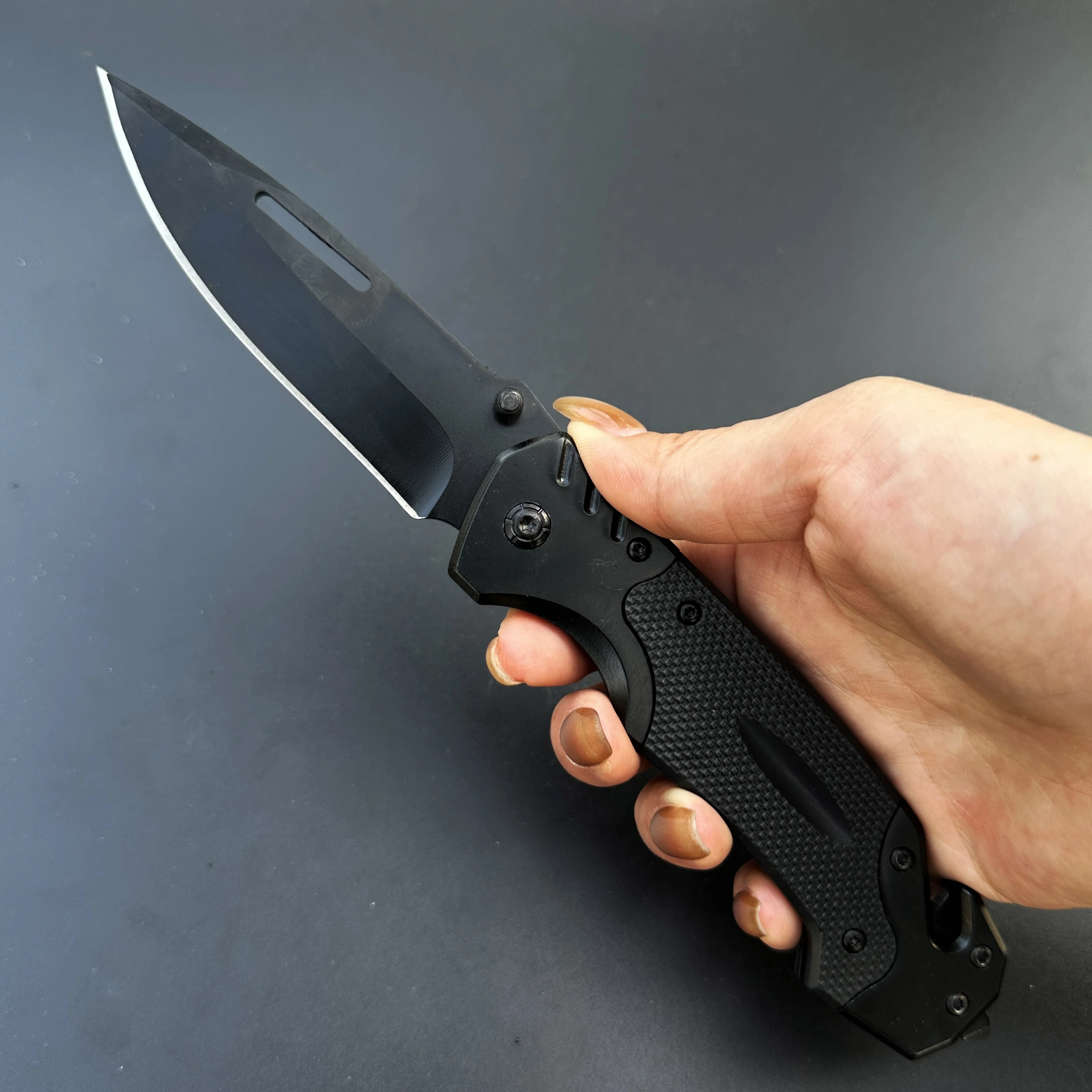 Folding Knife Outdoor Stainless Steel Folding Multifunctional Knife Camping Outdoor Tactical EDC Pocket Knives Hardness Survival Self-defense