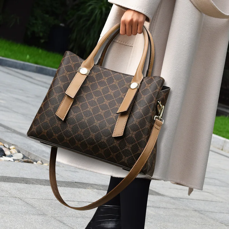 

2023 Summer 100% Genuine Leather Large Capacity Casual Totes High Quality Women Purse And Handbags Luxury Fashion Shoulder Bags