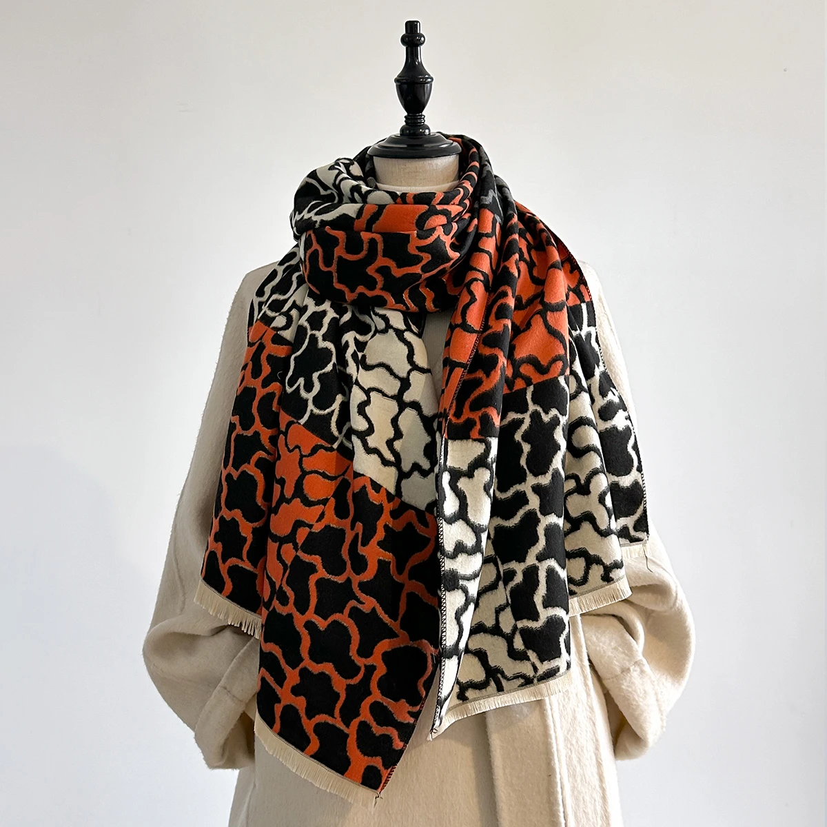 New Brand Elegance Two-Sided Leopard Print Scarf Soft Warm Fringe Pashmina Shawl Autumn and Winter Coldproof Windproof Blanket