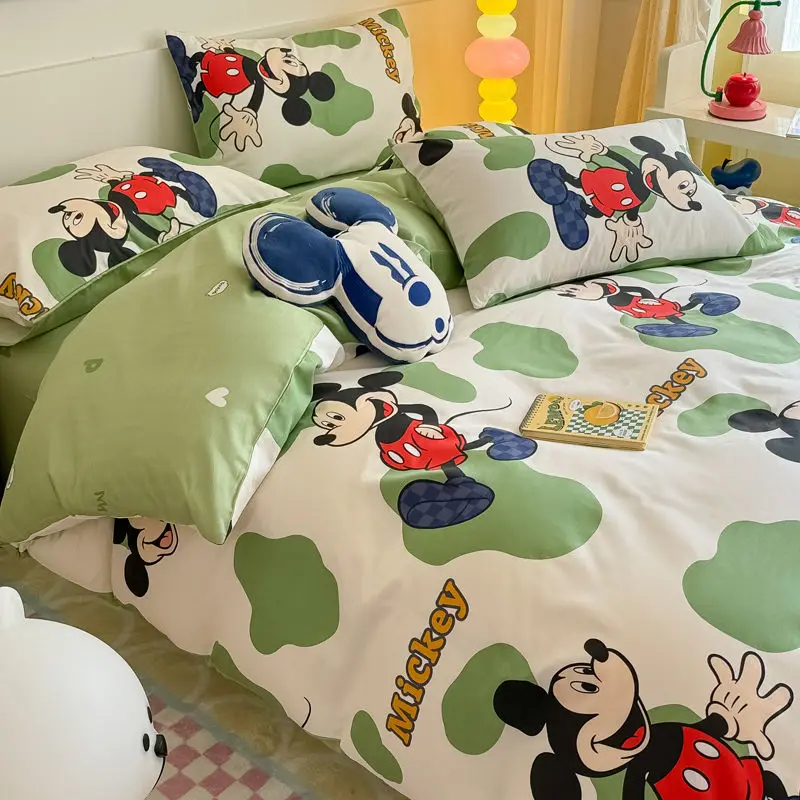 

Mickey Stitch Pooh Bear Minnie Alien Lotso Snow White Sweet Cute Creative Cartoon Print Cotton Sheet Quilt Cover Three-piece Set