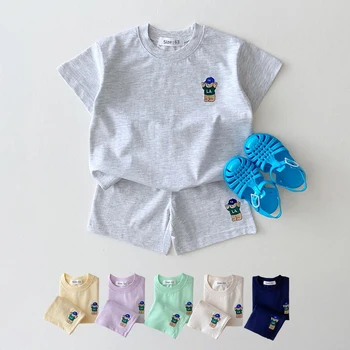Summer Korea Style Baby Boys Girls Clothes Set Embroidered Bear Badge Tees T shirts+Loose Shorts Infant Toddler Clothes 2Pcs/set 1