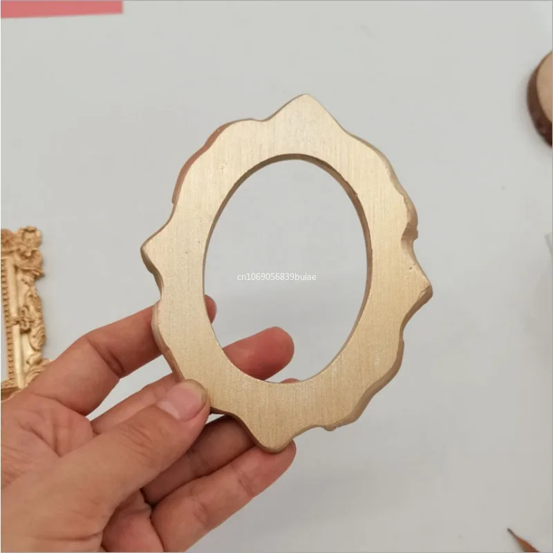 Golden Retro Photo Frame Ornaments Vintage Small Jewelry Positioning Frame Jewelry Display Props Home Decoration Living Room Photo Frame Wood Canvas Frame Wood Photo Frame Wood Frame Wood Picture Frame Art Frames