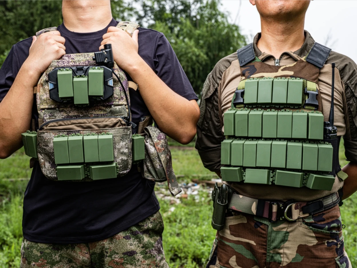 Explosionreactiondevicemodelhookandloopreactionarmormilitary