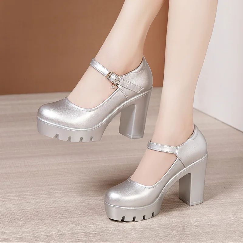 

Small Size 32 33-43 Block High Heels Shoes Thick Sole Platform Pumps Women 2022 Red Silver White Wedding Shoes Office Model