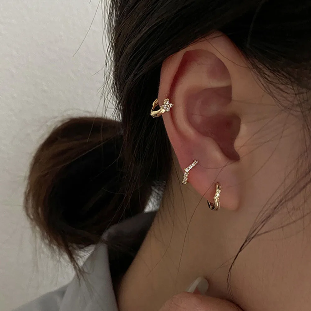 Thin Small Hoops 