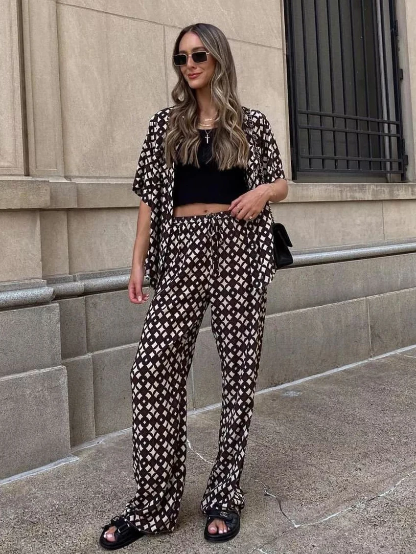 Marthaqiqi Loose Female Pajamas 2 Piece Suits Turn-Down Collar Sleepwear Half Sleeve Nightwear Pants Causal Women Nightgowns Set