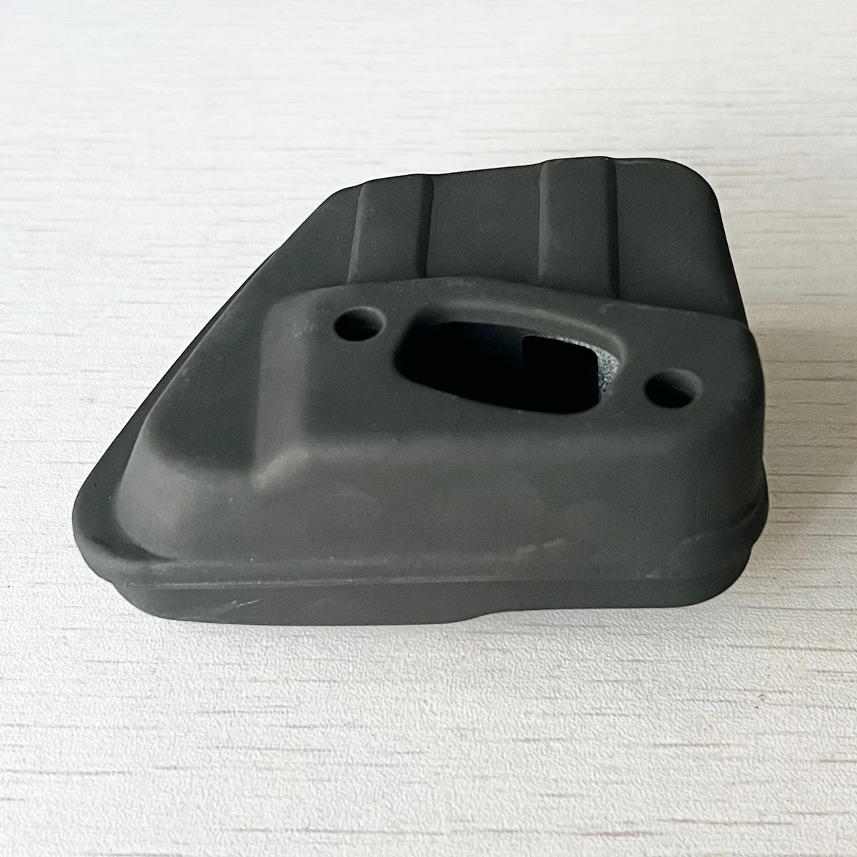 Muffler for Chinese 2500 25CC chainsaw repair parts 6