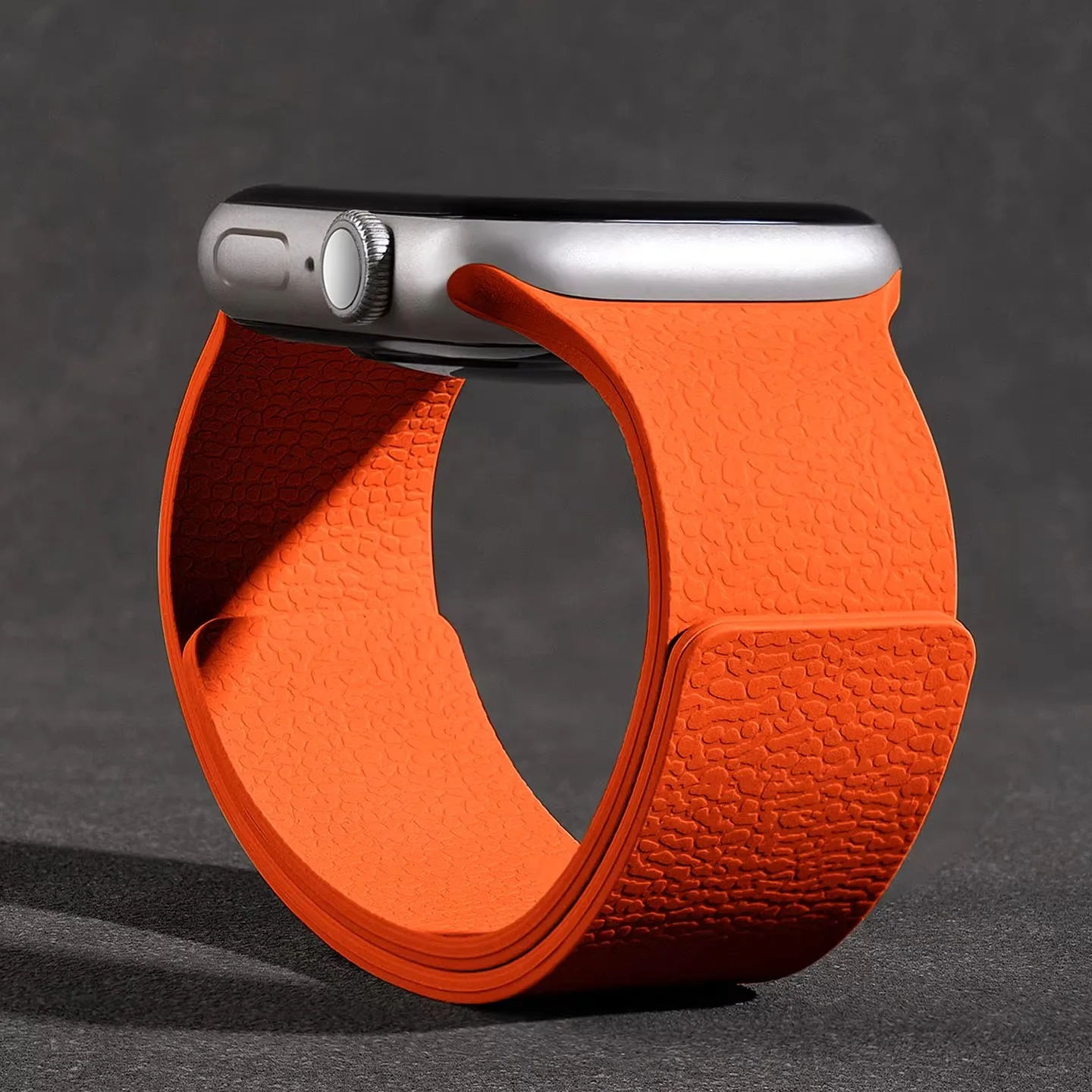Enhanced Magnetic Silicone Band for Smartwatches - Durable, Stylish, and Comfortable Bracelet Strap