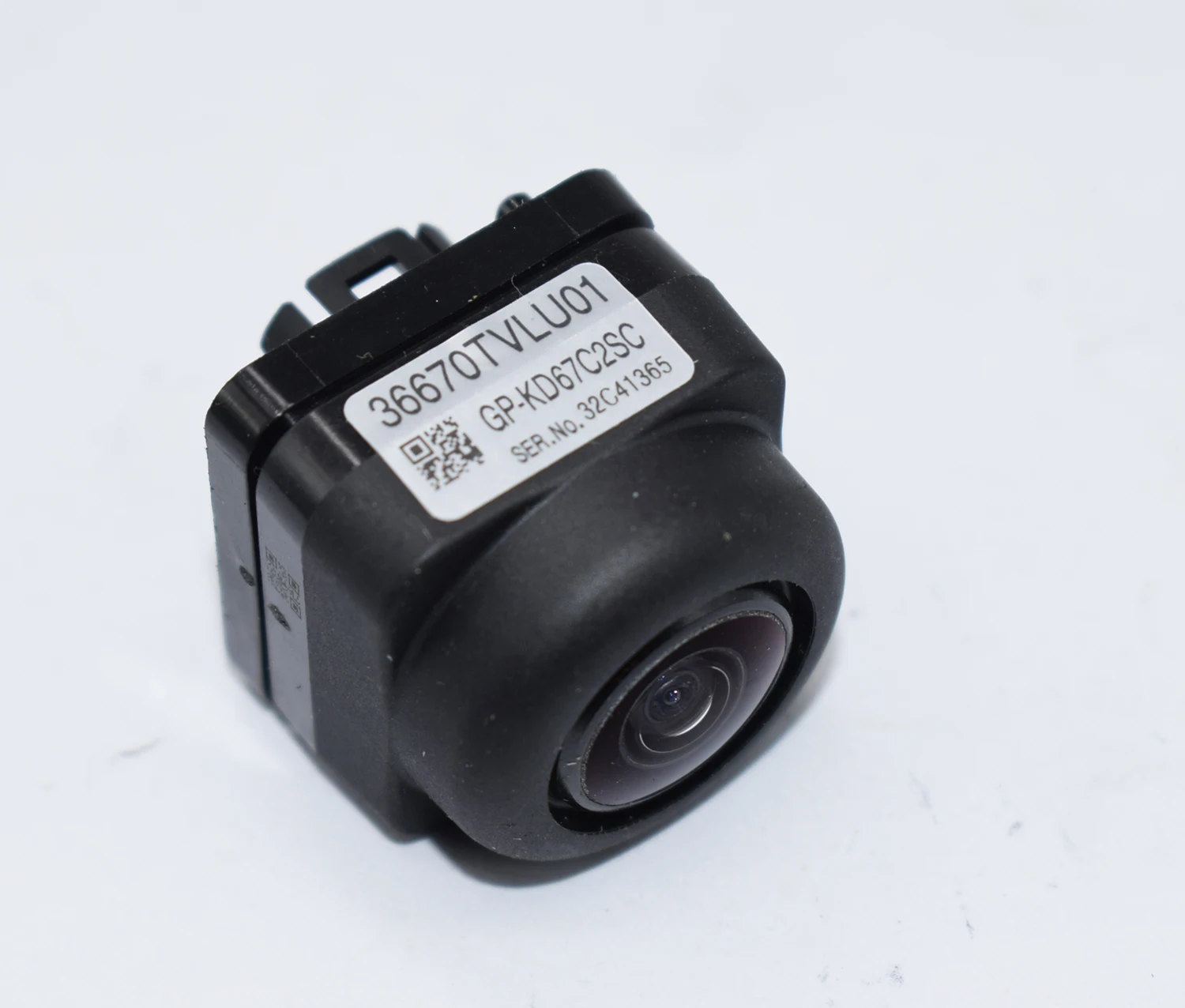 

Камера заднего вида 36670TVLU01 GP-KD67C2SC