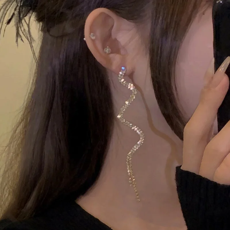 Gold Color Geometric S-shaped Earrings Rhinestone Snake-shaped Alloy Earrings Party Accessories