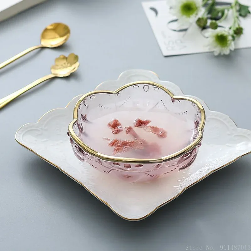 얼음 가루 그릇 창조적 인 일본 새의 둥지 디저트 설탕 물 흰 곰팡이 수프 트레이 프놈펜 벚꽃 유리 그릇 1Pc