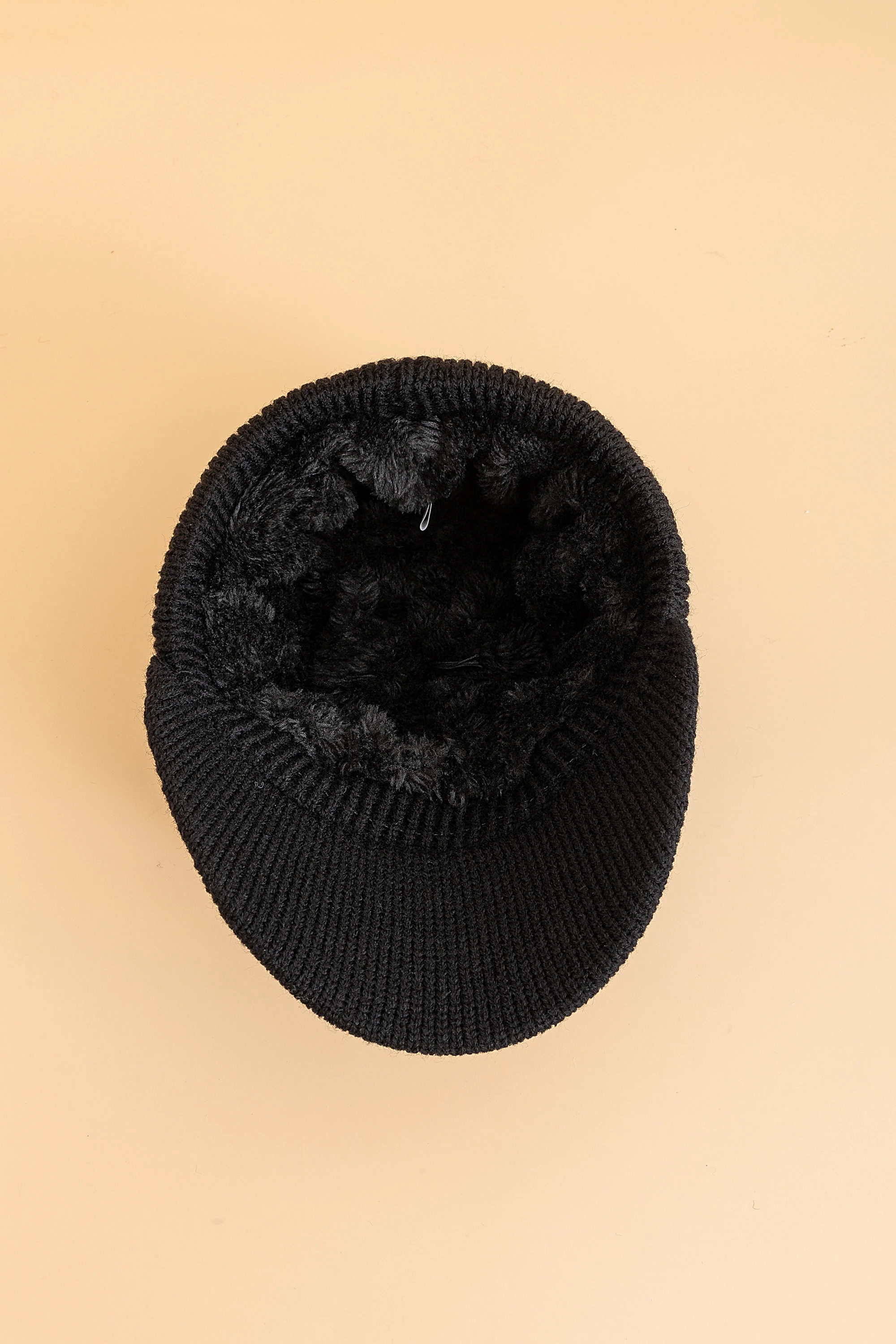 Heißer Verkauf Unisex Wintermütze mit Krempe, pelzgefütterte Beanie-Mütze, Sportetikett, gemütliche Strickmützen für Männer und Frauen – Detail 6