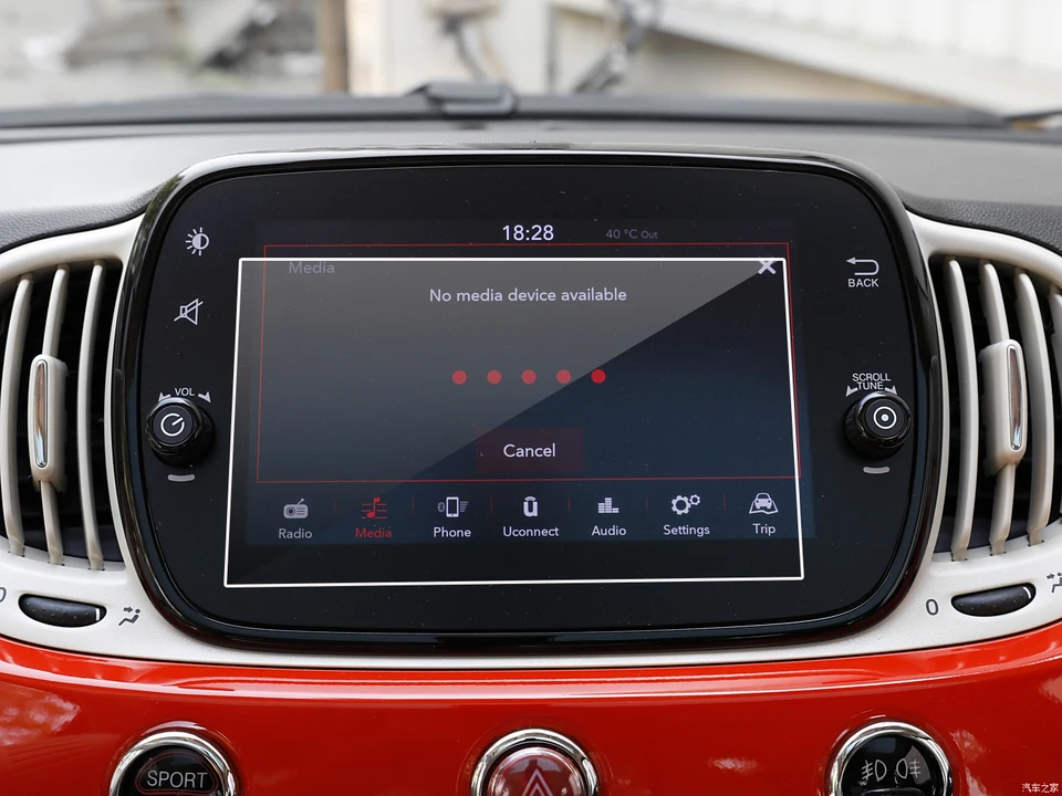 FIAT500Xクロス 純正タッチスクリーンモニター【パスコード無し】送料無料 FIAT 500X (チンクエチェントエックス) ｜FIAT（フィアット）