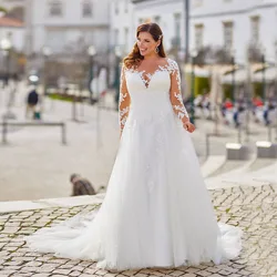 Classic Wedding Dresses Plus Size O-Neck Full Sleeves Backless Bride Gowns Lace Applique A-Line Sweep Train Vestido De Noiva