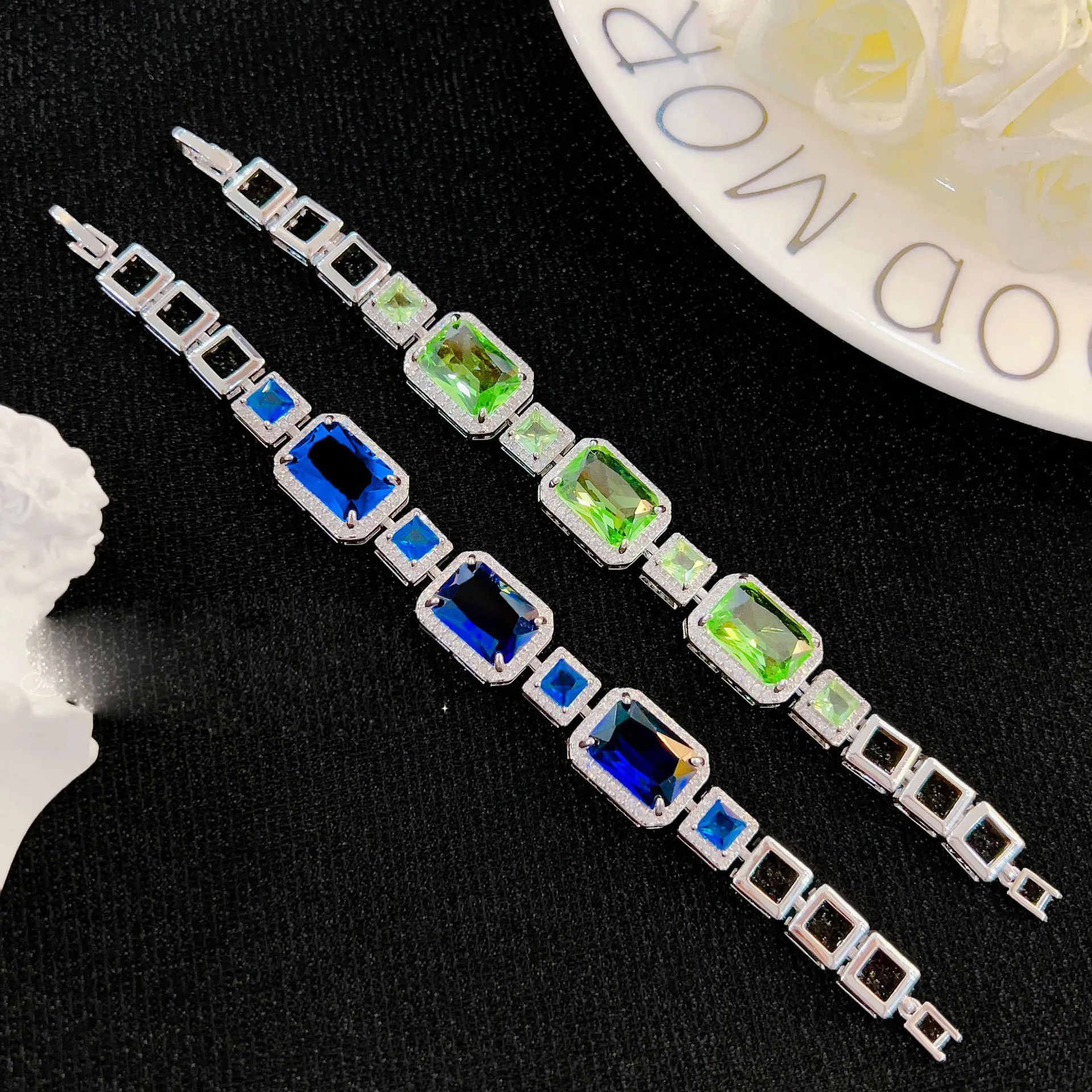 

2023 Women New Zircon Blue Gem Bracelet Vintage Green Colorful Treasure