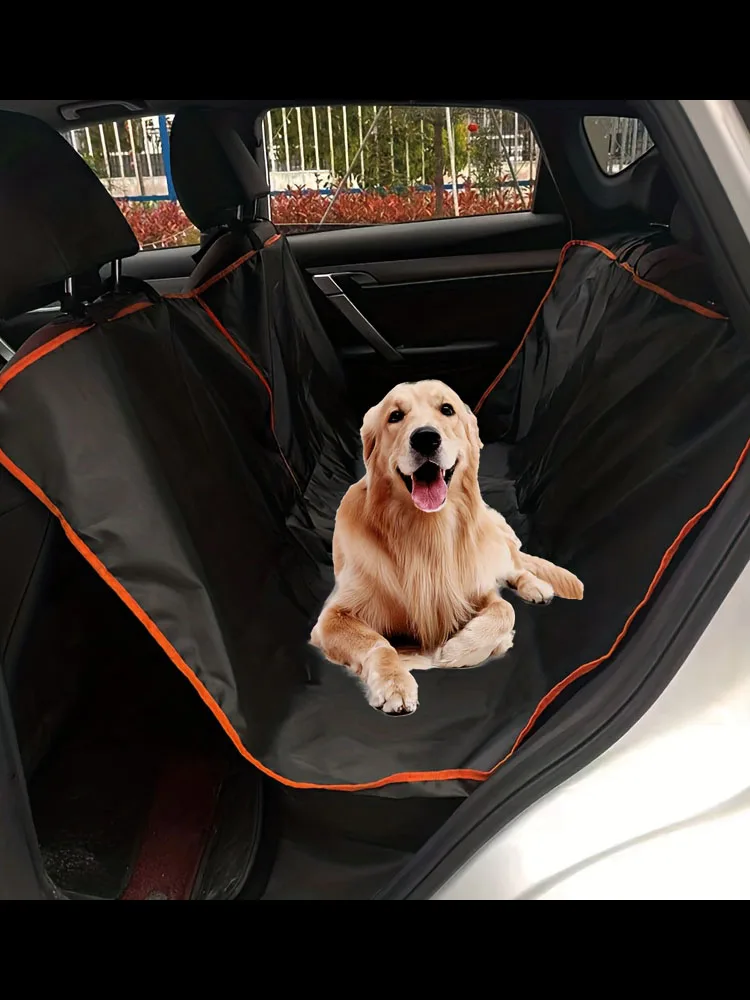 Чохол для автокрісла у вигляді гамаку, натягнутий на задньому сидінні