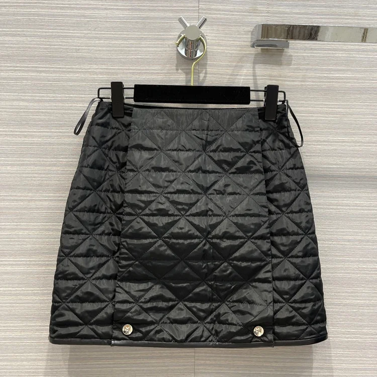 

Heavy Cotton Skirt Rhombus Pattern Industry Design Casual A-Line Warm Short Skirt High-end Women's Skirts Outer Wear 2023