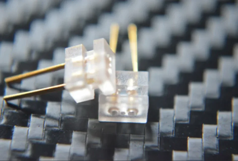 2 Stück DIY IEM-Buchsenbuchse für benutzerdefinierten In-Ear-Monitor Inears Kopfhörer-Pin-Stecker 0,78 mm – Detail 3