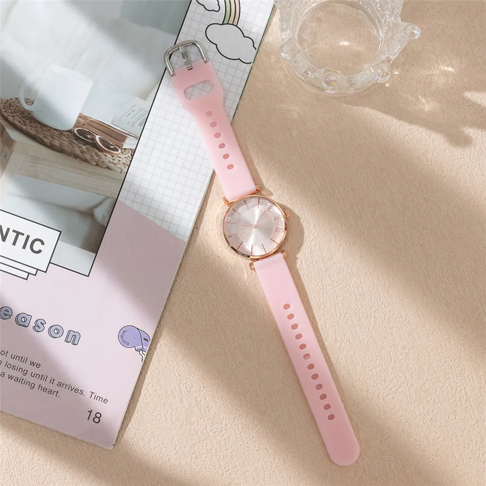 Fashion Simple With Diamonds Ladies Quartz Watches Hot 2023 Sports Brands Women Silicone Strap Dress Clock Gifts Wristwatches 4