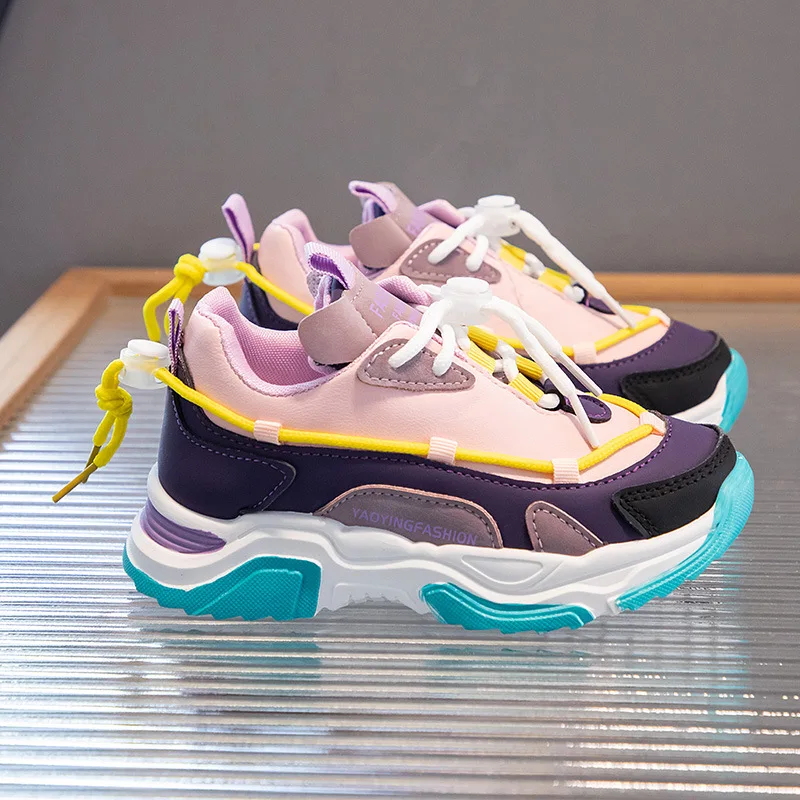 Рисунок 2 - Повседневная обувь для мальчиков и девочек