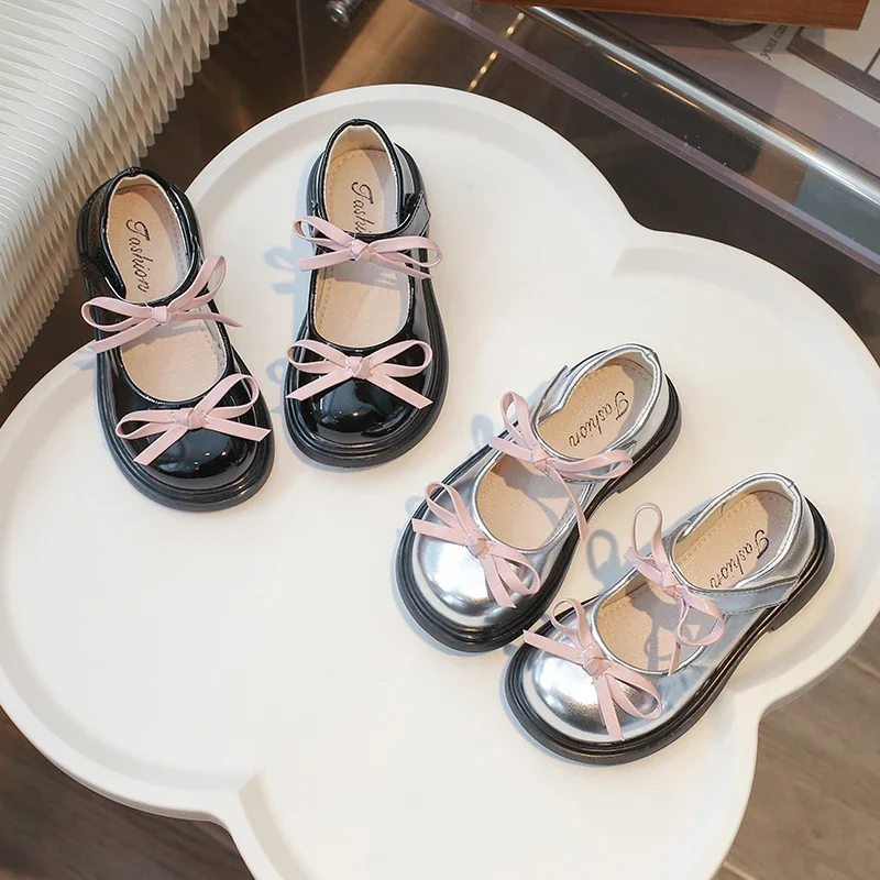Kids Princess Shoes with Pink Bow Girls' Fashion Little Leather Shoes for Party Wedding 2024 New Children Dance Shoes Soft Sole