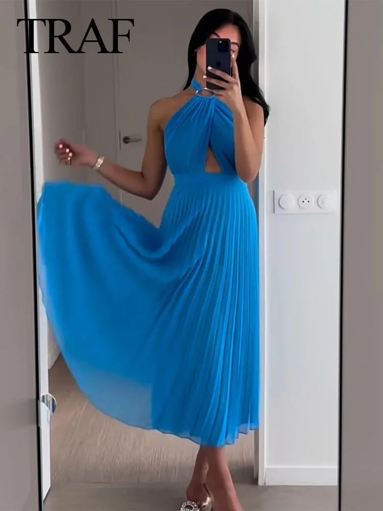 TRAF 여성용 솔리드 캐주얼 패션, 섹시한 플리츠 원피스, 우아한 홀터, 파티용 할로우 아웃, 백리스 민소매 드레스, 2023 신상