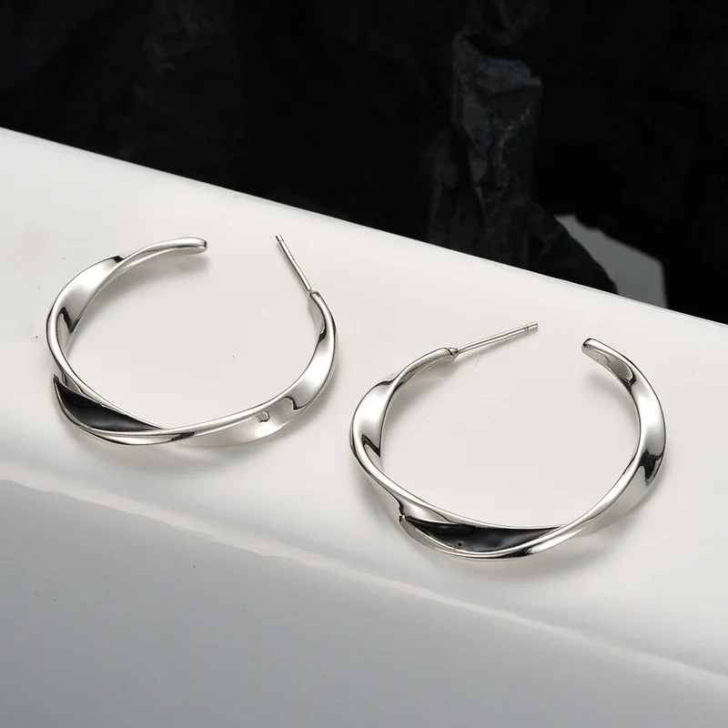 

Sterling silver Mobius ring, minimalist female earrings, free shipping