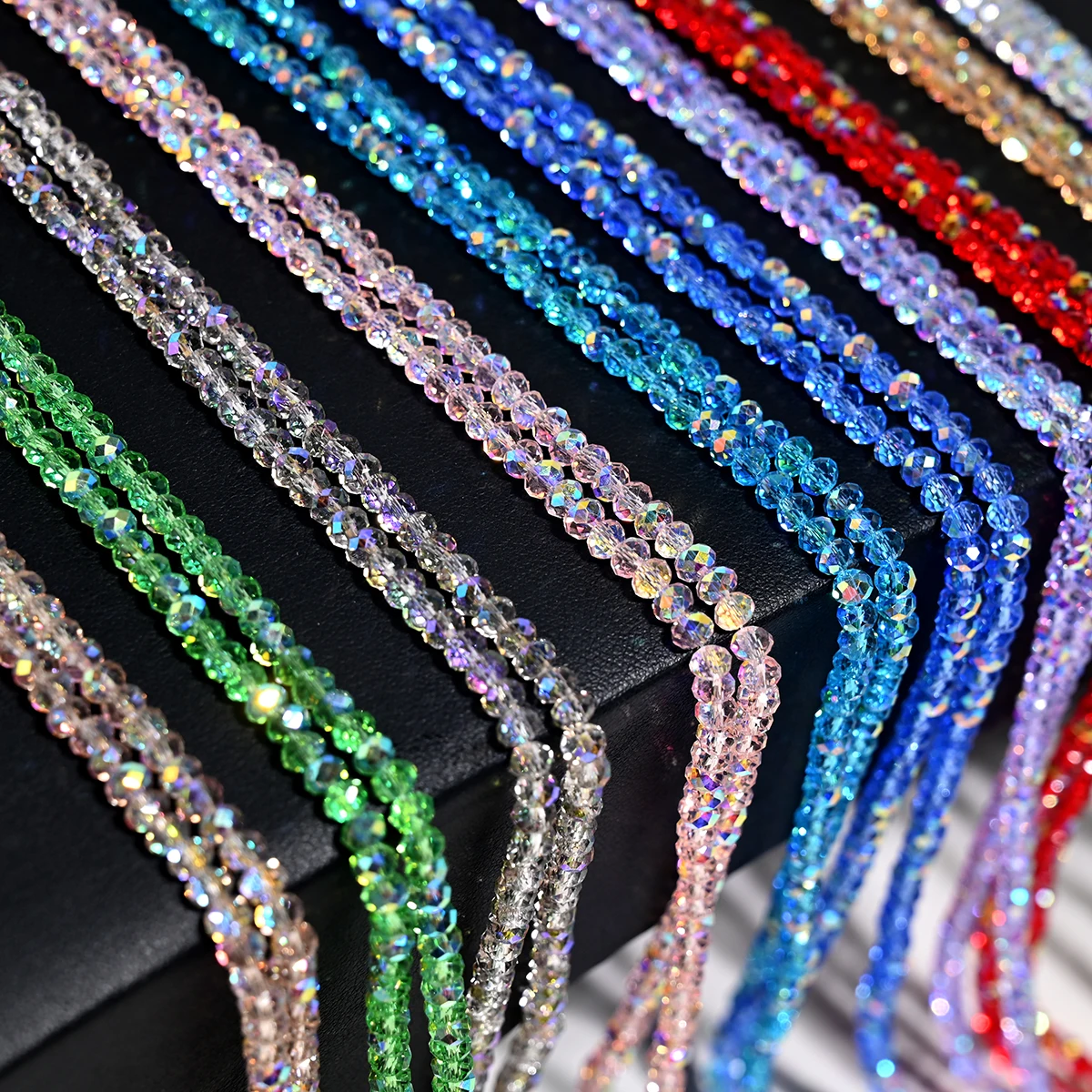 140 Stück 4 mm hochwertige Glasperlen, flach, rund, klar, facettiert, lose Abstandshalter-Kristallperlen für Schmuckherstellung, DIY-Armband, Halskette