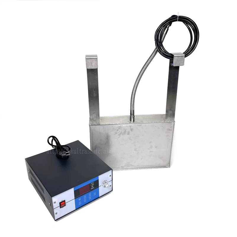 

3000W 28Khz Industrial Ultrasonic Cleaning Machine Water Tank Immersible Transducer Vibrating Plate And Digital Generator