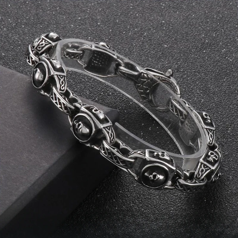 

CHUANGCHENG Punk Style Vintage Personalized Stainless Steel Dark Ghost Skull Head Wired Chains Men's Bracelet