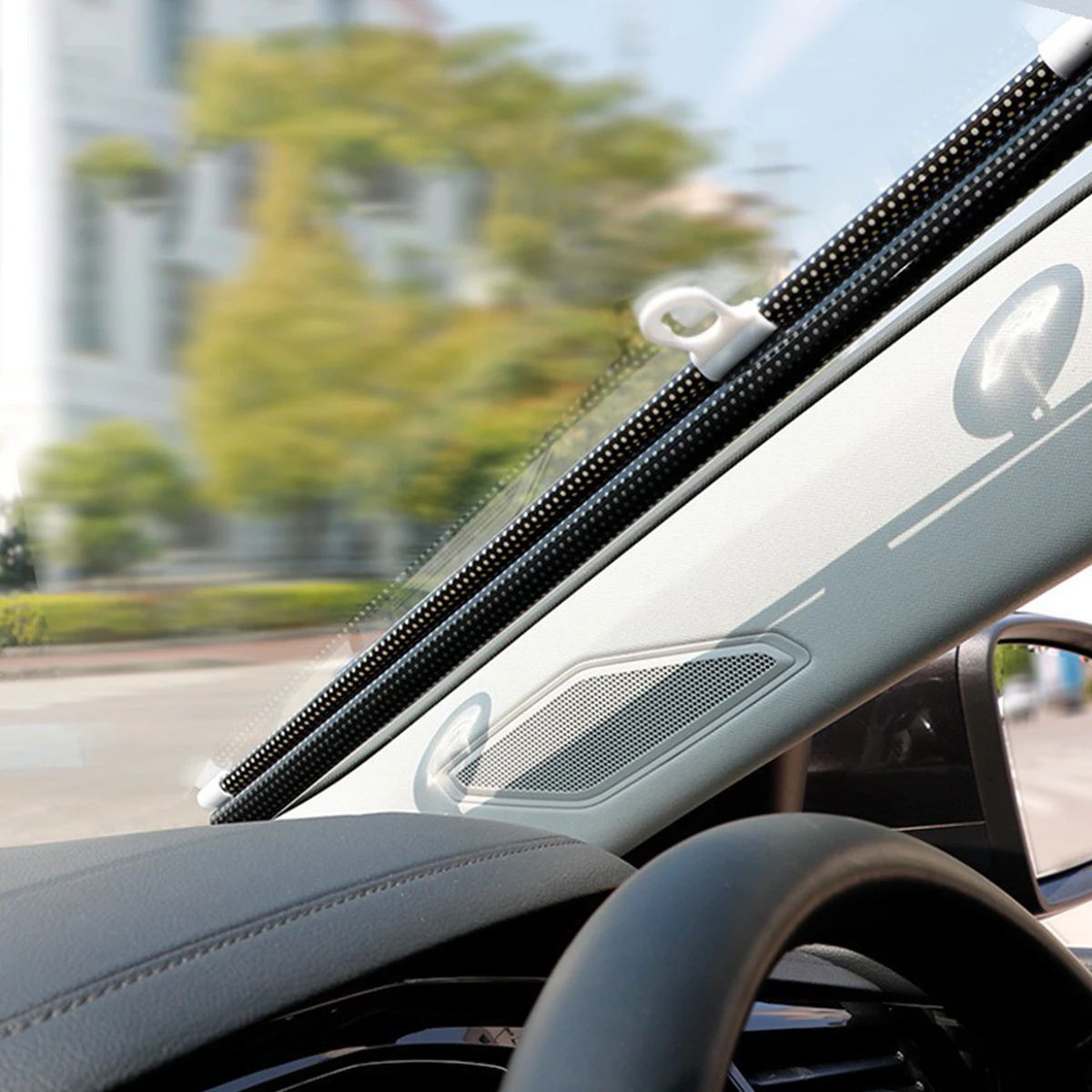 Window Blinds Sunshade Roller Visor Blackout Curtain Portable Shutter Drape Car Windshield Protector with Suction Cup