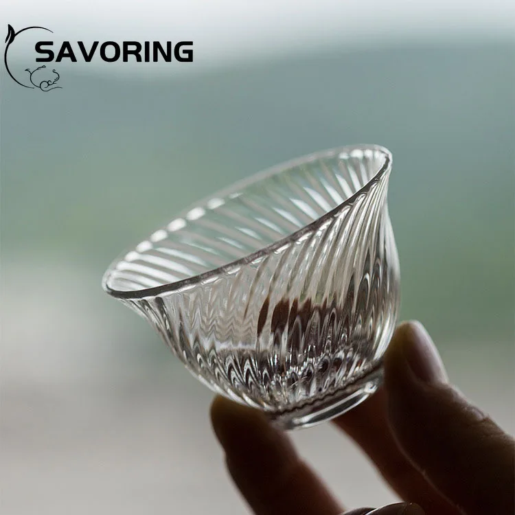 Japanese Heat-resistant Glass Petal Cup Smelling Cup Transparent Vertical Teacup Single Master Small Sake Wine Drinkware