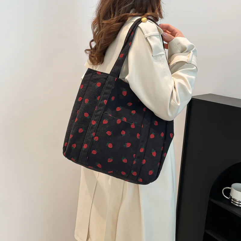 Strawberry Print Corduroy Tote Bag - Large Capacity Vintage Shoulder Bag for Women, Cute Canvas Storage Purse 숄더백