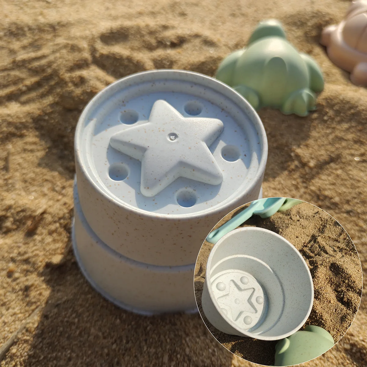 Beach  Sand Play Water Set Folding Bucket Summer Toys for Children Kids Outdoor Game Accessories Color Random 4