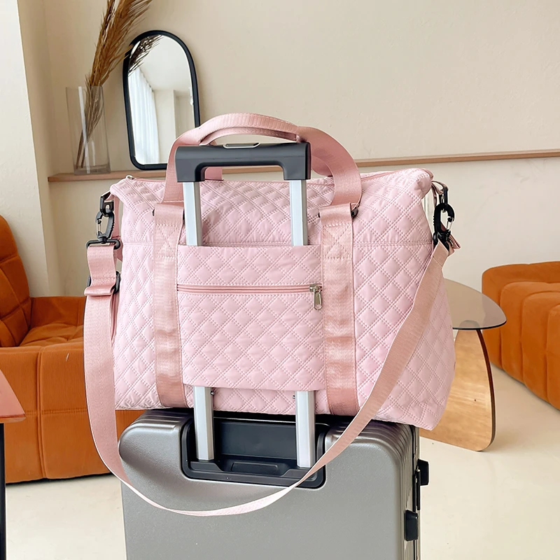 Popular travel tote bag Multifunctional Nylon Fabric Leisure zipper convenient Fitness for women weekend duffle bag