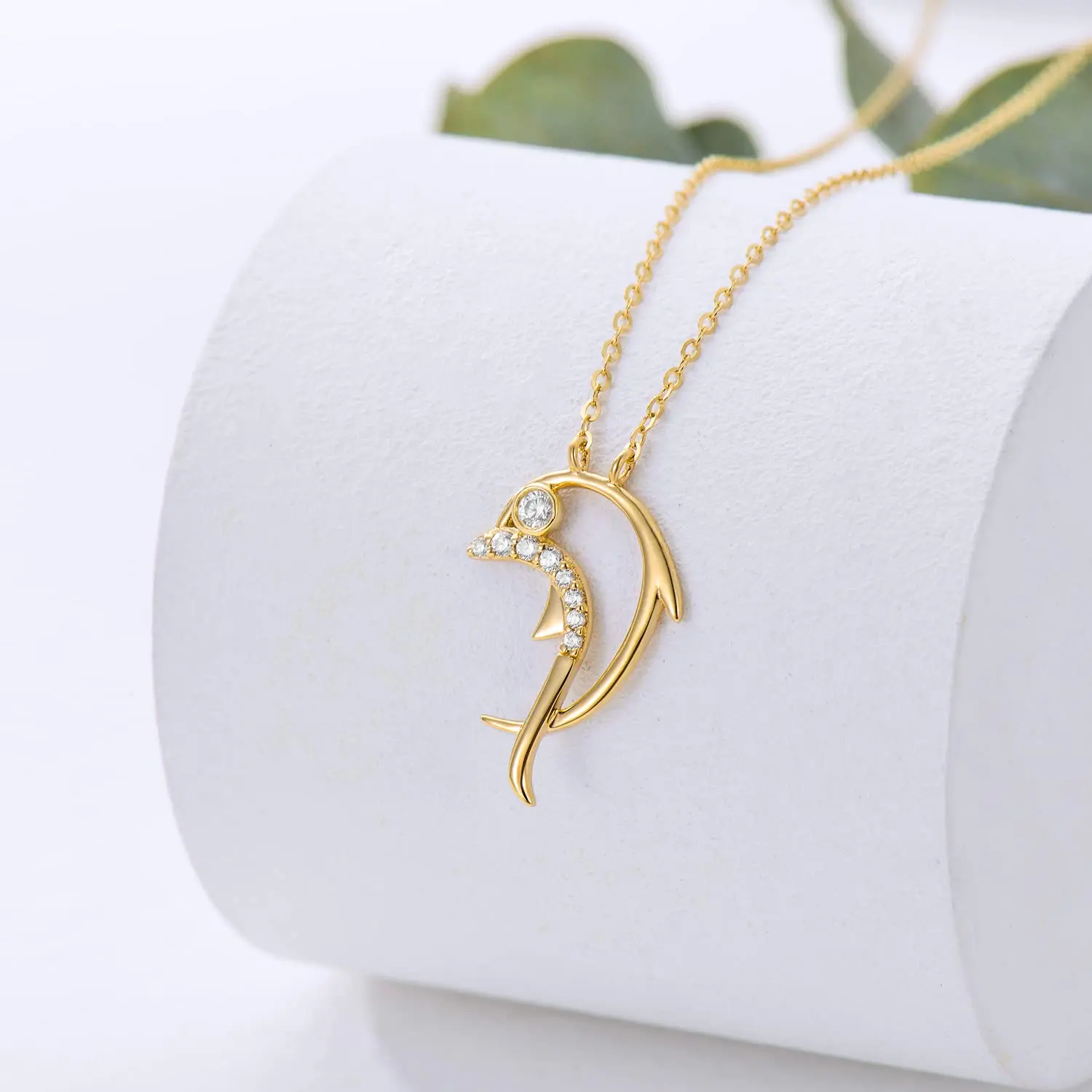 YFN Real 14k Gold Dolphin Pendant Necklace for Women Animal Jewelry Gifts for Women 16-18 Inch Gold Chain