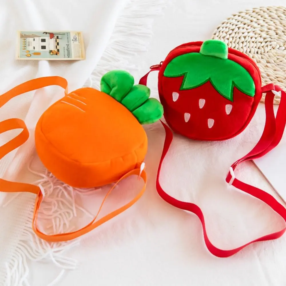 Strawberry Carrot Kids Plush Bag Lovely Phone Bag Messenger Crossbody Bag Cute Fruit Mini Plush Shoulder Bags Boys Girls