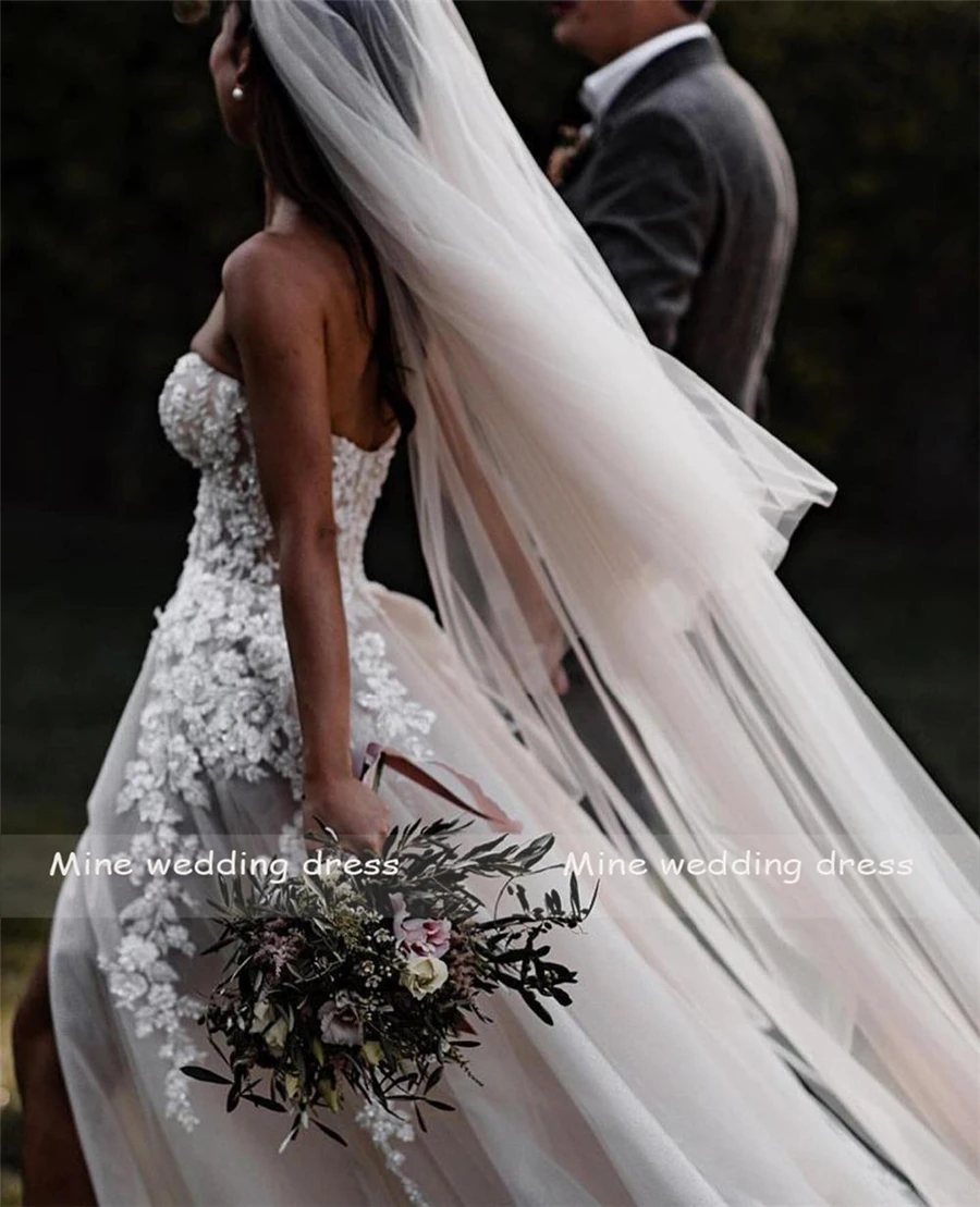 Customized Sheer Lace 3 D Flowers Applique Wedding Dresses Strapless Split Tulle Beach Bridal Gowns With Crystals 2