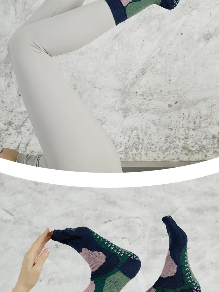 New Women Pilates Socks Professional Five Fingers Dance Sports Socks Fashion Printing Non-slip Silicone Grip Fitness Yoga Socks 36 undefined