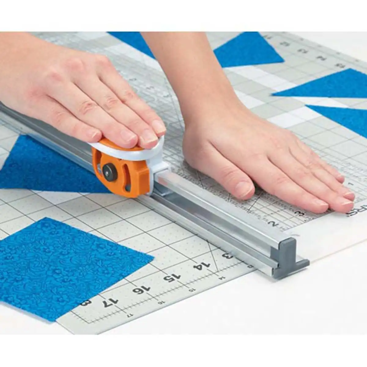

Вращающаяся линейка Fiskars, комбинированный аксессуар