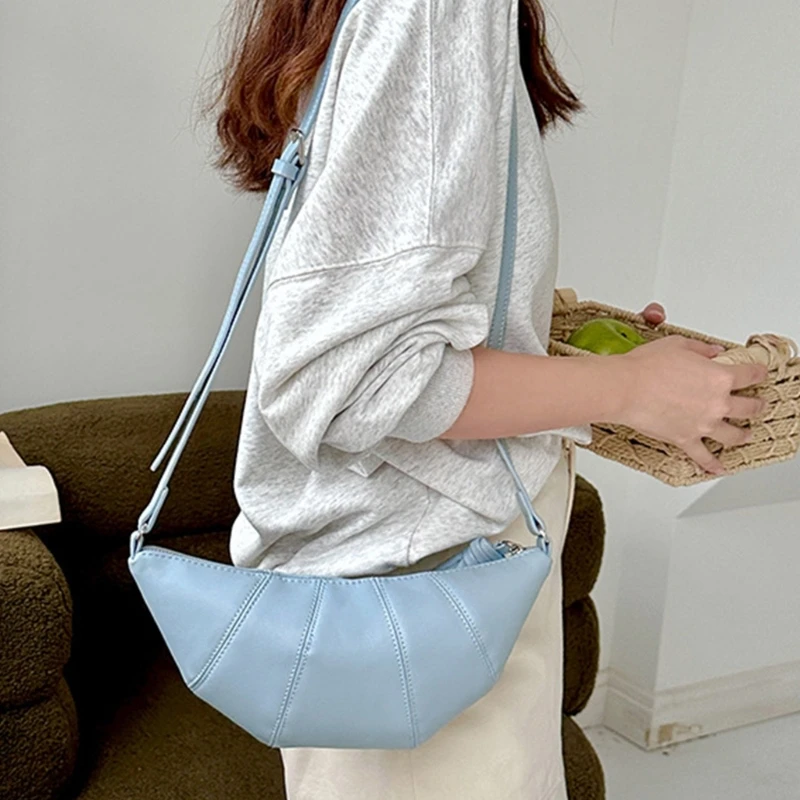 

Mini Cute Lipsticks Bag Cosmetics Makeup Bag Fashion Bag PU Leather Handbags