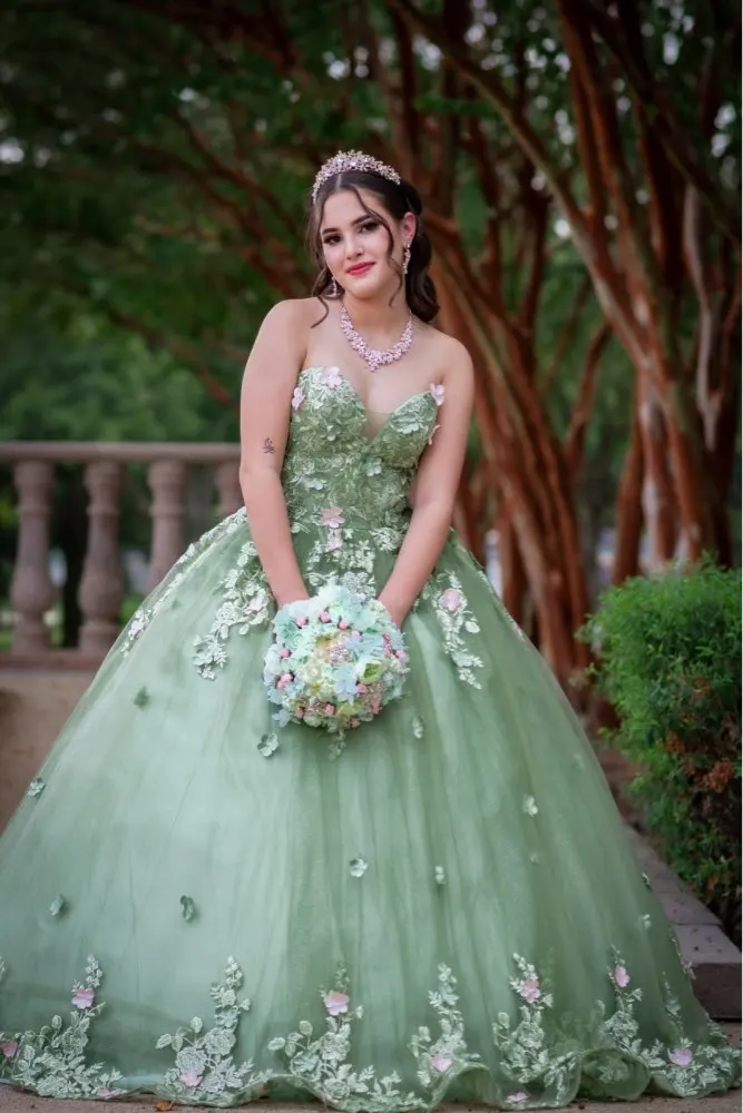

Angelsbridep Sage Green Ball Gown Quinceanera Dresses Beads Sweetheart 3D Floral Princess Dance Party Vestidos De Quinceañera